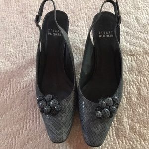 Stuart Weitzman Gray Snakeskin Slingback pumps